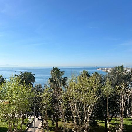 Blue Sea View Apartment Salerno Zewnętrze zdjęcie